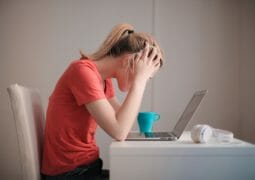 How do I apply for FAFSA?